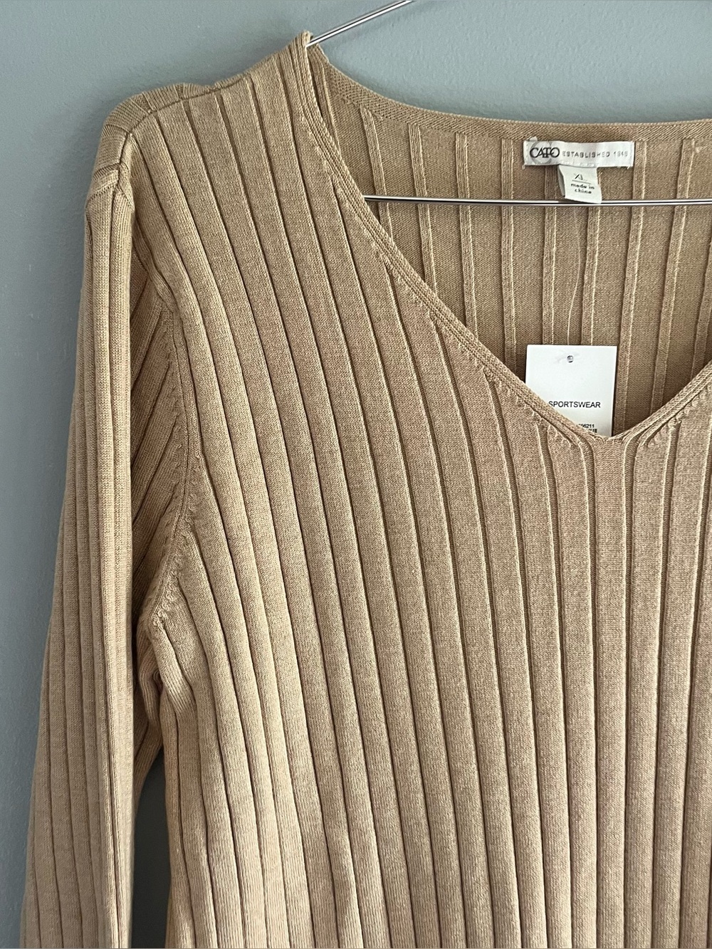 Sweater - Picture 3 of 5